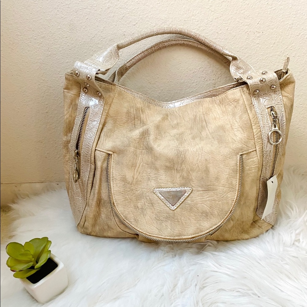 NWT cream faux leather purse handbag